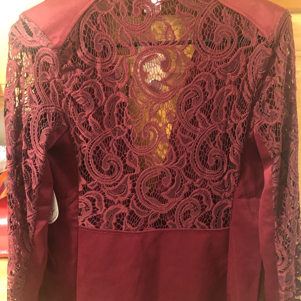 Woman lace top lace sleeve Burgundy Red Jacket